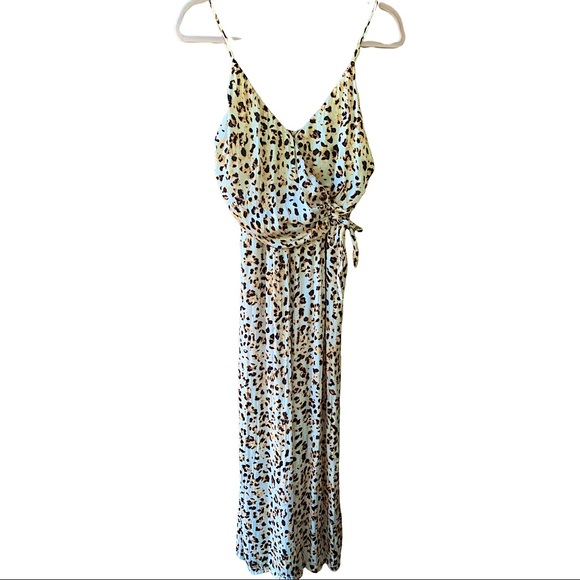 Greylin Tasha Leopard Print Wrap Front Jumpsuit in Leopard. Size XS. NWOT - Picture 7 of 14